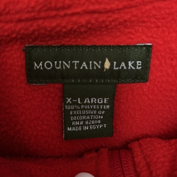 Mountain Lake Red Winter Christmas Fleece Vest. Size XL, Zips with Pockets - Picture 6 of 11